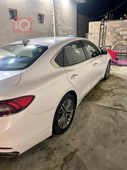 هيونداي أزيرا